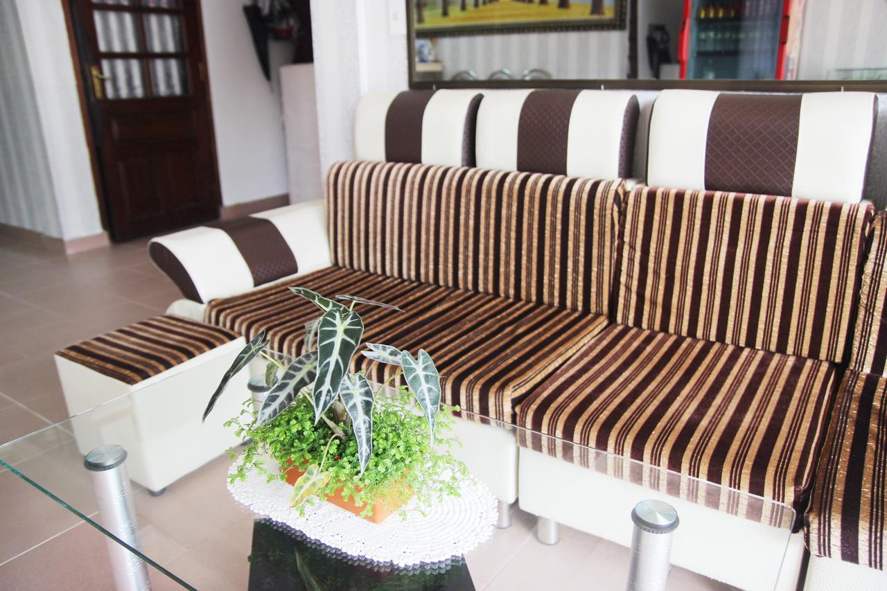 Hoang Uyen Hotel Da Lat Exterior photo